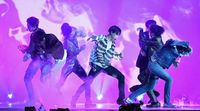 Actuación de BTS en los AMA